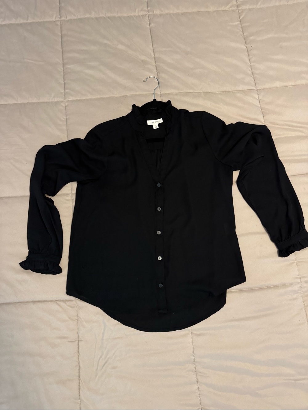 Women's Black Ruffle-Cuff Button Front Blouse